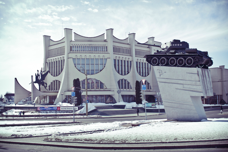 Illustration for article titled These Futuristic Buildings Reveal the Soviets' Vision for Tomorrow